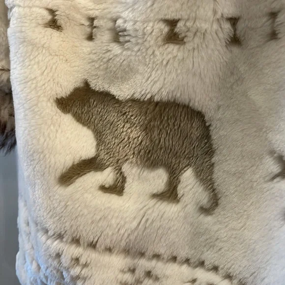 Woman’s Jacket - Picture 8 of 8